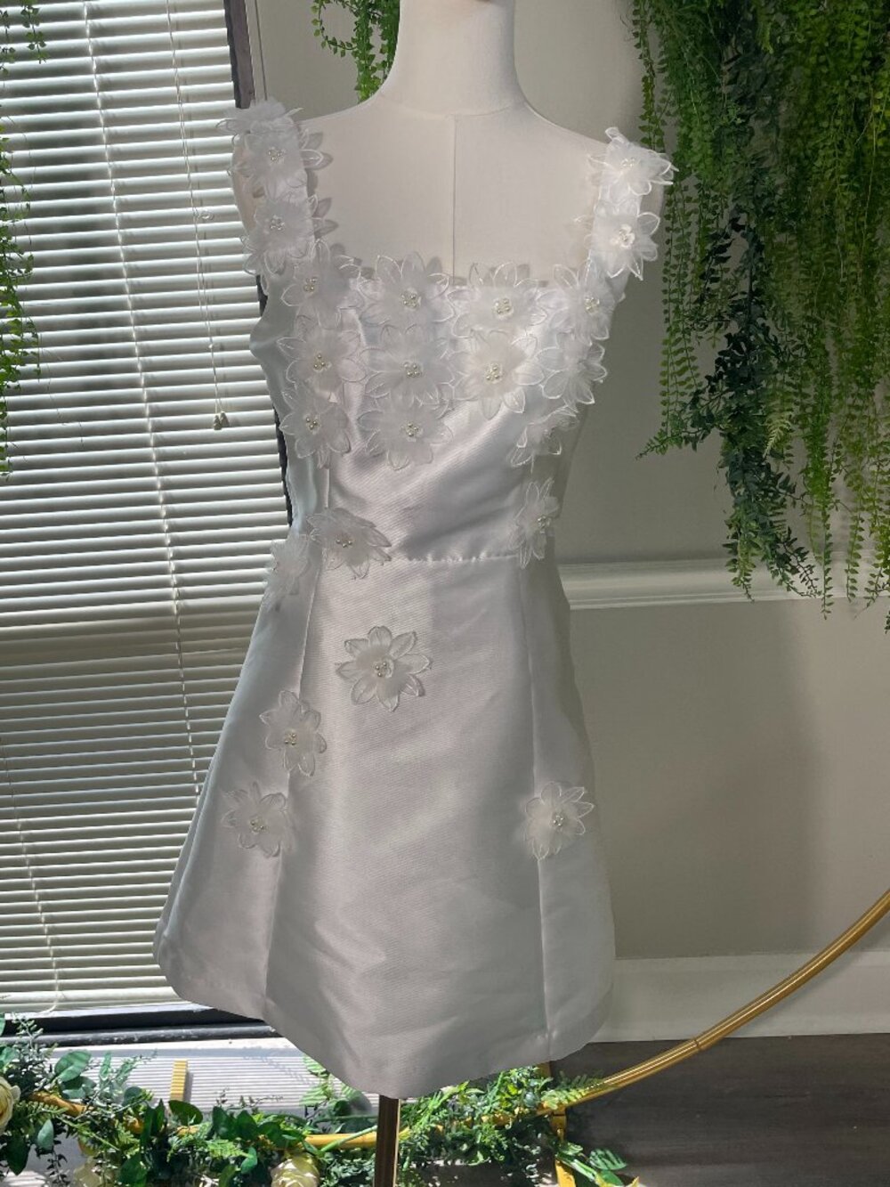 NWT | Elliatt | Elder Dress